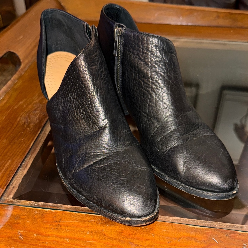 Silent D Black Ankle Booties - Picture 2 of 9